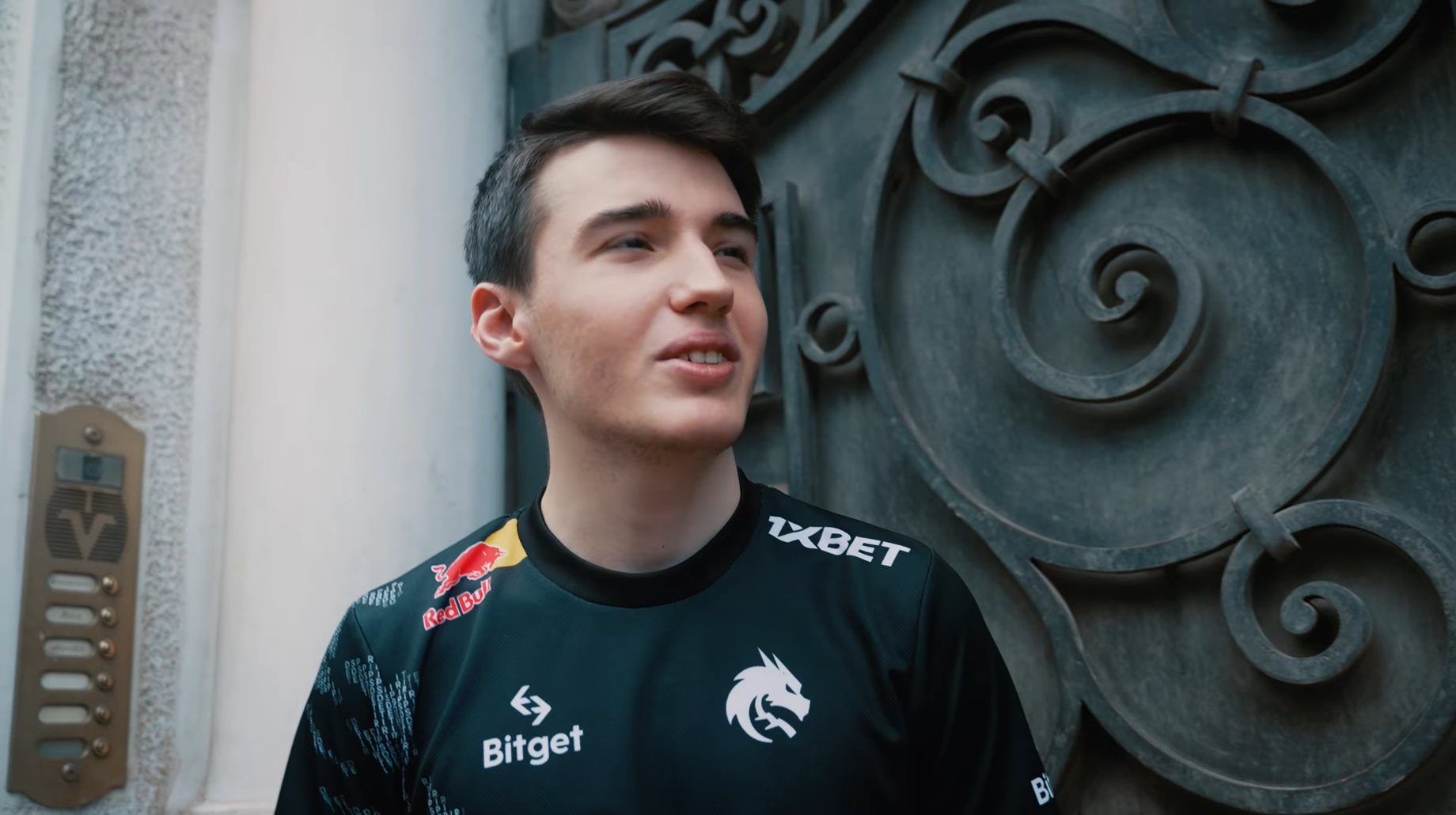 Коллапс ушел из тим спирит. Разработчик дота 2. Коллапс ушел из тим спирит. Магомед халилов дота 2. Коллапс ушел из тим спирит.