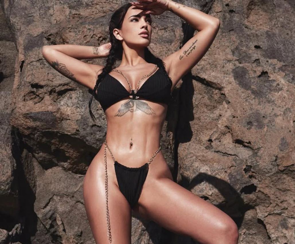 Күйеуі досын әйелімен үштікте жыныстық қатынасқа шақырады