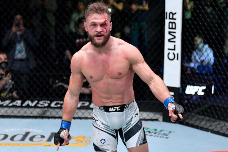 Уроженец Казахстана из UFC близок к бою с Джастином Гэтжи
