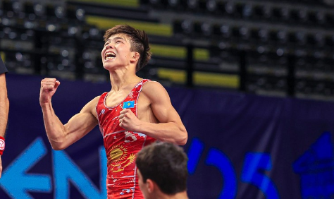 Жанажол Куанышбек стал чемпионом мира U17 по греко-римской борьбе