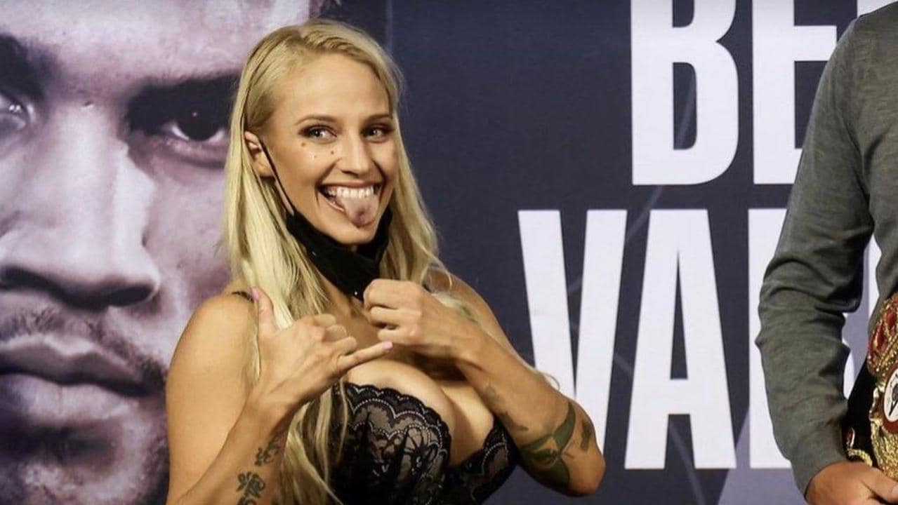 Гра видео арқылы порно