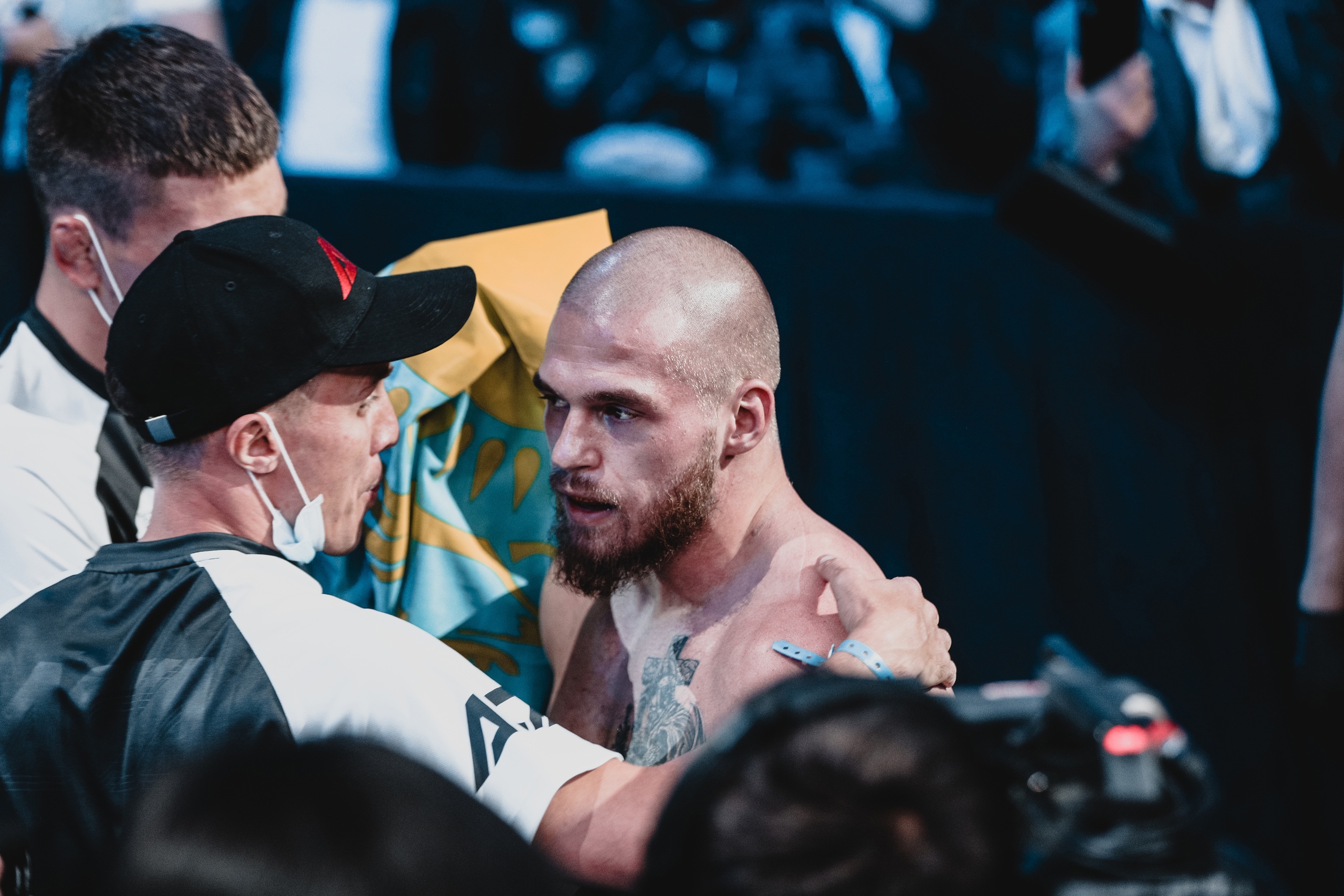 Резников бои. Дави рамос боец. Резников бои. Резников в ufc. Резников бои.