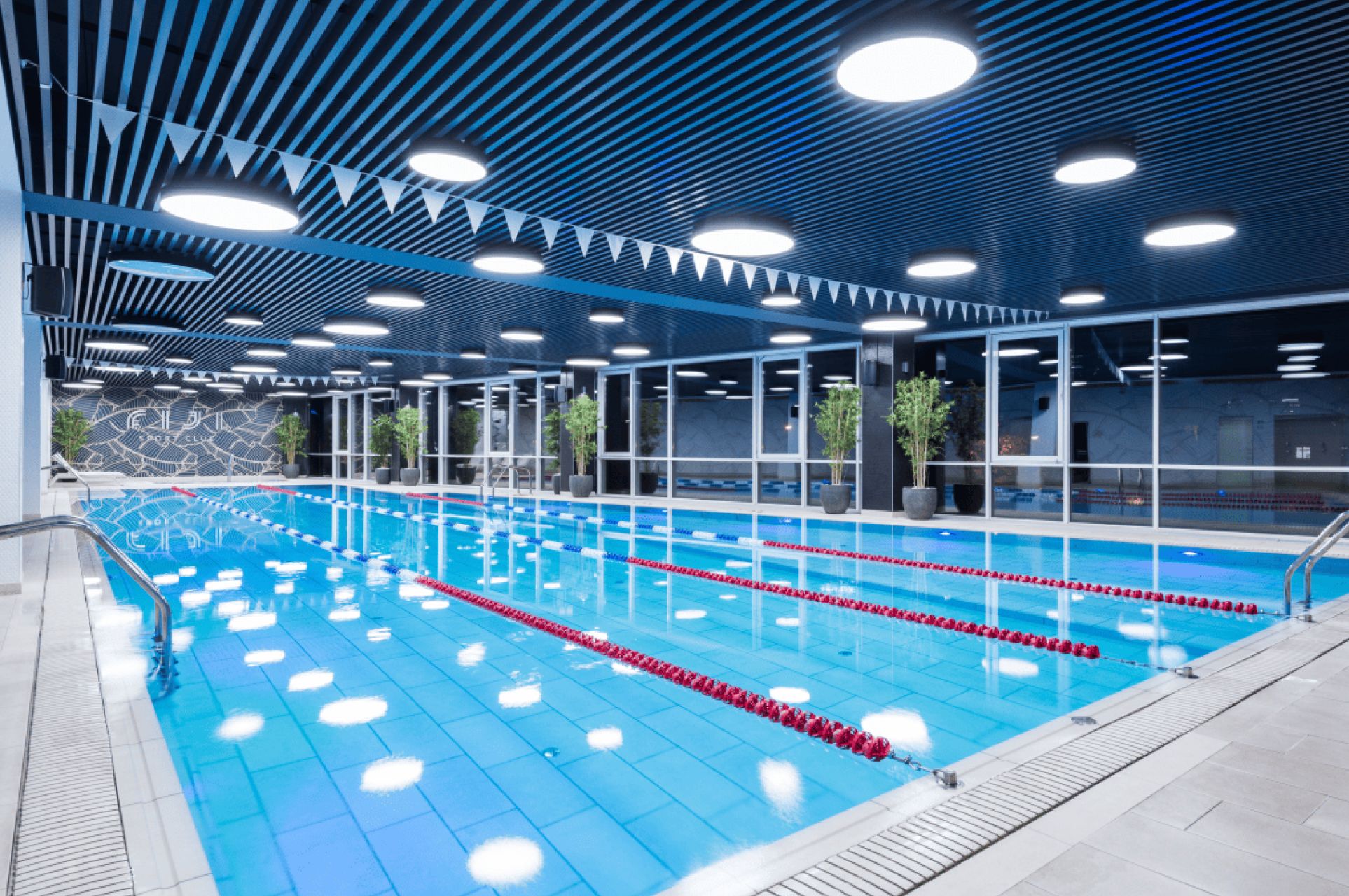 Фитнес с бассейном в доме