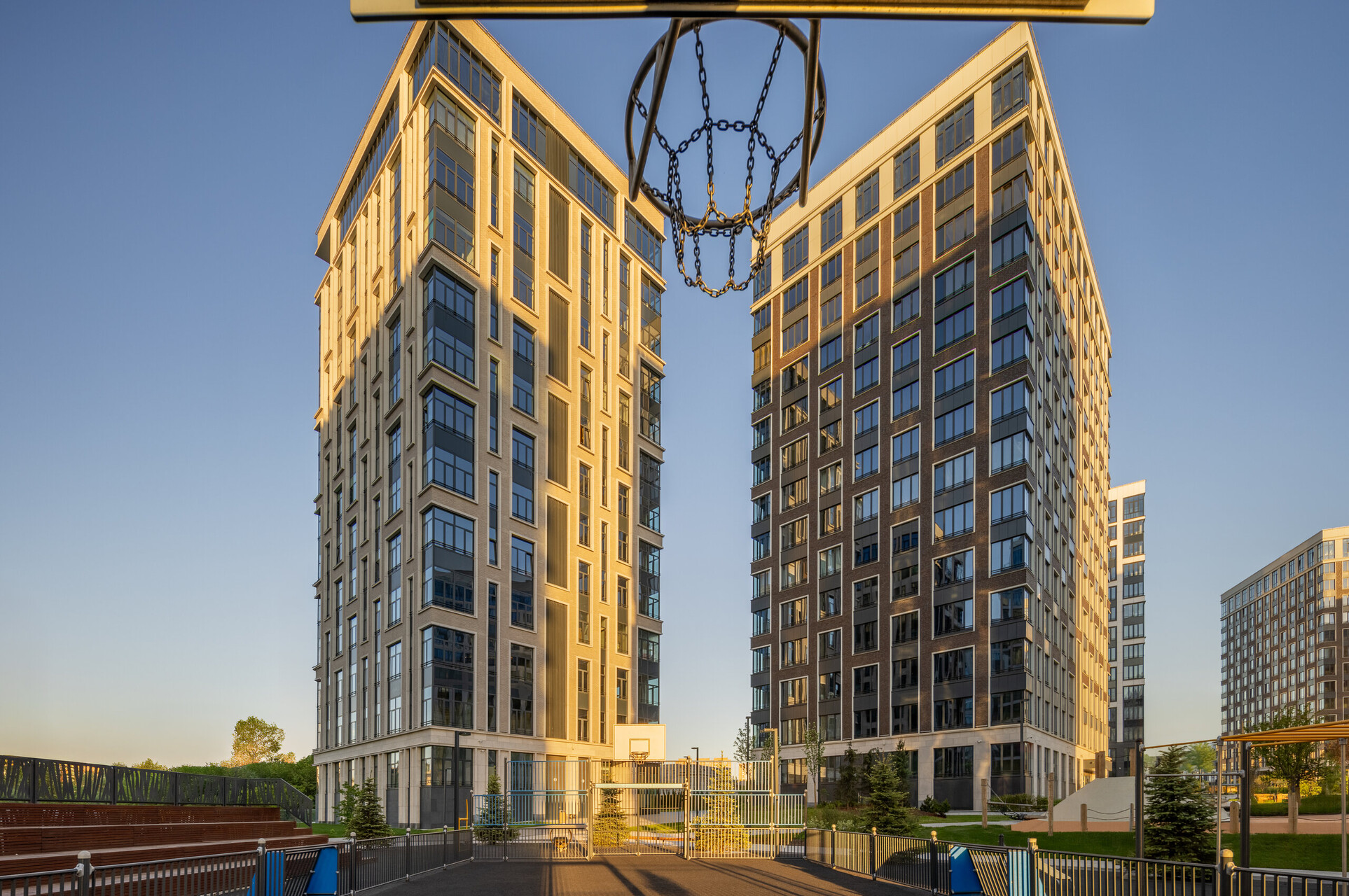 Многофункциональная спортивная площадка