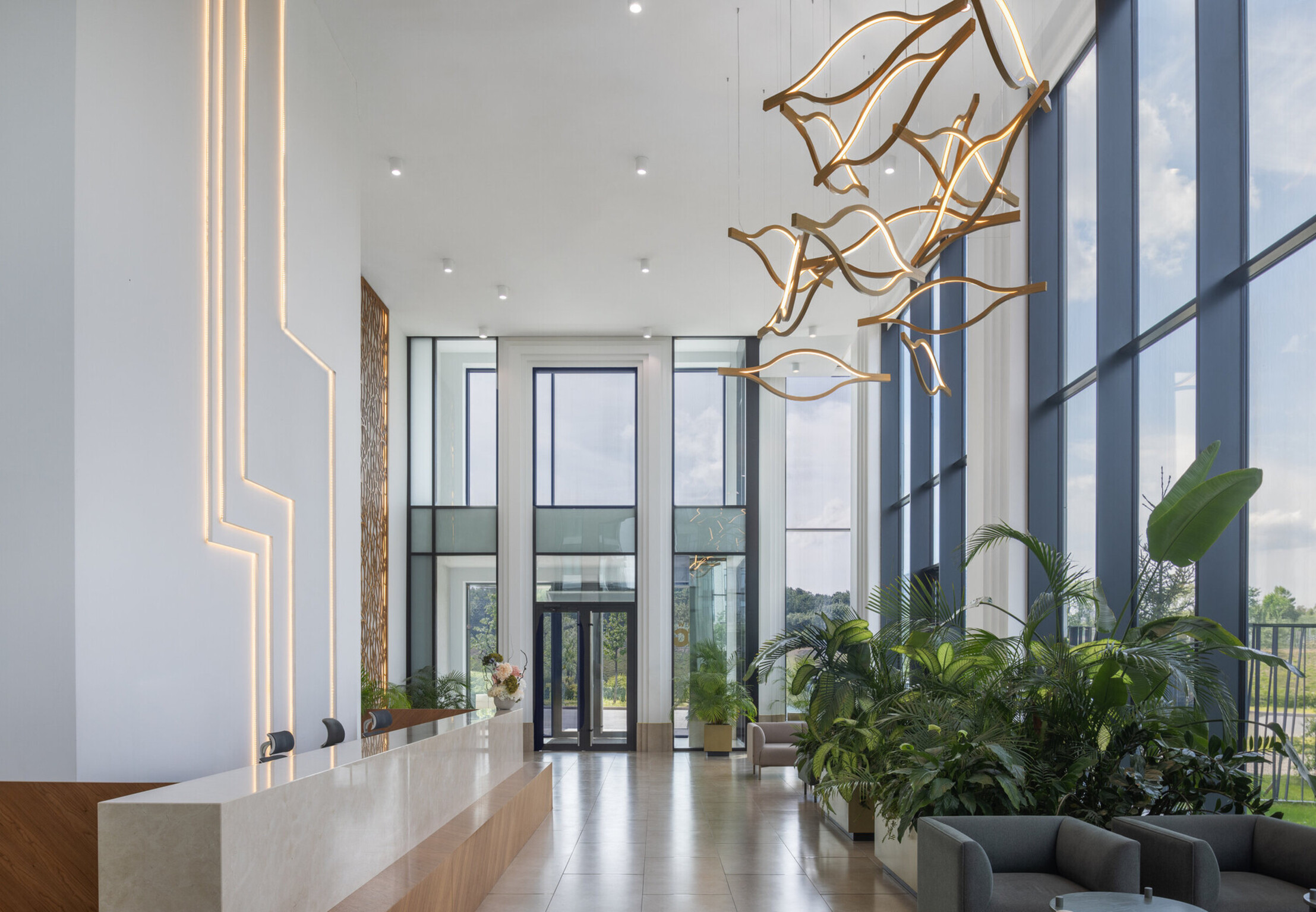 Лобби со стойкой ресепшен