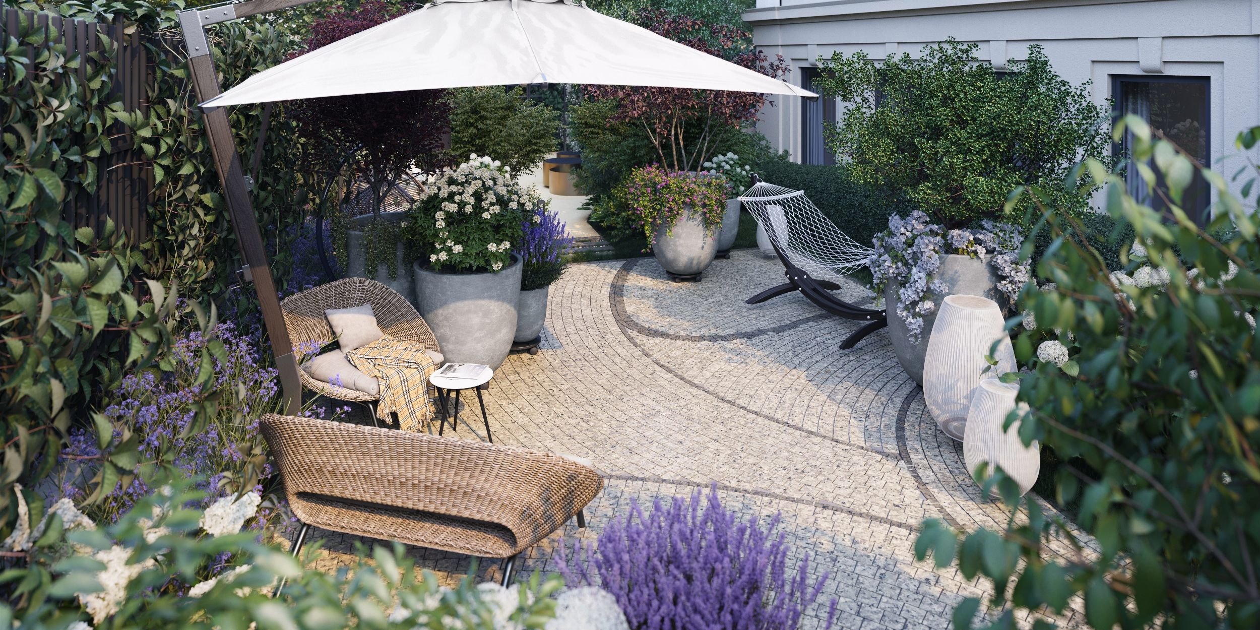 Уютный внутренний двор-сад