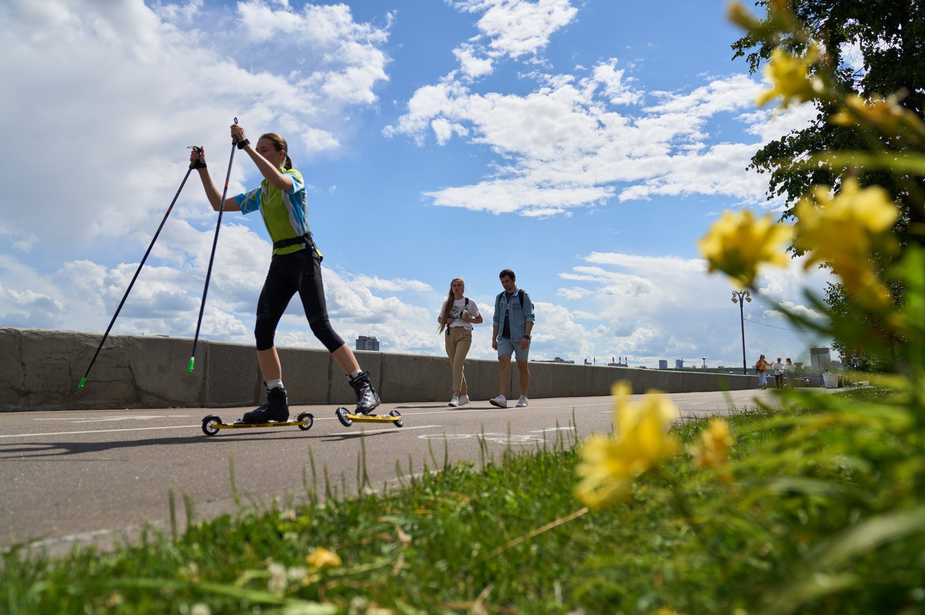 Фрунзенская набережная