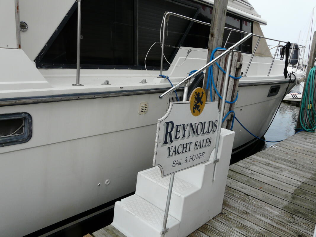Reynolds Yacht Sales