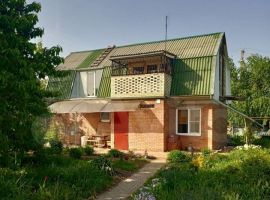 Дом 100 м² на участке 6 сот. - . Цимлянск - фото 1