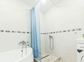1-к кв. Саратовская область, Саратов Вольская ул., 2Д (65.0 м²) - Вольская. Саратов - фото 9