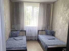 Дом 200 м² на участке 2 сот. - Западная. Каменск-Шахтинский - фото 1