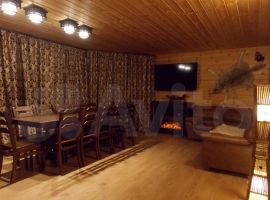 Дом 200 м² на участке 7 сот. - . Хвалынск - фото 1