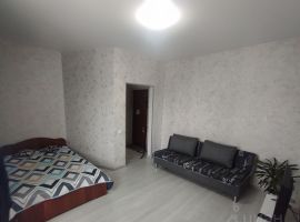 1-к кв. Саратовская область, Маркс просп. Ленина, 100 (30.0 м²) - Ленина. Маркс - фото 1