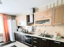 2-к кв. Саратовская область, Саратов ул. Имени С.Т. Разина, 54 (76.0 м²) - . Саратов - фото 12