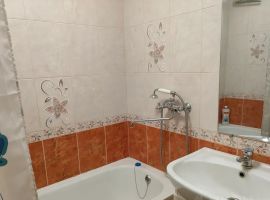 2-к кв. Саратовская область, Саратов Днепропетровская ул., 2 (56.0 м²) - . Саратов - фото 3