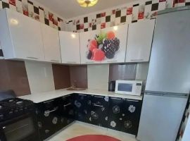 3-к кв. Саратовская область, Балашов ул. 30 лет Победы, 137 (57.0 м²) - . Балашов - фото 1