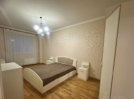 2-к кв. Ульяновская область, Ульяновск ул. Кирова, 6 (79.8 м²) - Кирова (ГСК N 740 тер.). Ульяновск - фото 1