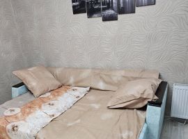 2-к кв. Ростовская область, Каменск-Шахтинский ул. Ворошилова, 8А (54.0 м²) - . Каменск-Шахтинский - фото 1