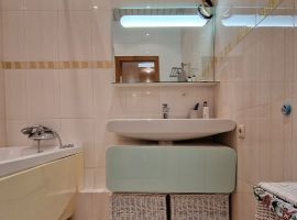 2-к кв. Псковская область, Псков ул. Кузбасской Дивизии, 24А (72.0 м²) - . Псков - фото 8
