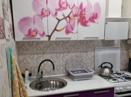 2-к кв. Мурманская область, Кировск Ленинградская ул., 14 (46.3 м²) - Новоленинградская. Кировск - фото 1