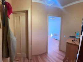 1-к кв. Магаданская область, Магадан Комсомольская пл., 2 (30.0 м²) - Новокомсомольская. Магадан - фото 1