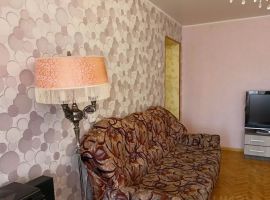 2-к кв. Саратовская область, Балаково ул. Ленина, 117а (48.0 м²) - Ленина. Балаково - фото 1
