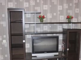 1-к кв. Саратовская область, Саратов ул. Имени В.Н. Симбирцева, 44 (45.0 м²) - . Саратов - фото 1