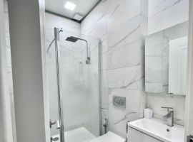 3-к кв. Оренбургская область, Оренбург ул. Кирова, 52А (75.0 м²) - Кирова (ГСК N 740 тер.). Оренбург - фото 2
