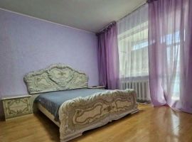 1-к кв. Саратовская область, Балаково Октябрьская ул., 50 (54.0 м²) - . Балаково - фото 1