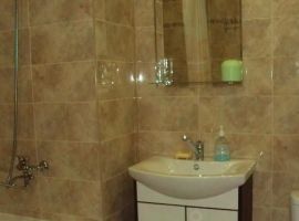 2-к кв. Омская область, Омск просп. Карла Маркса, 30 (44.0 м²) - Карла Маркса (ГСК N 708 тер.). Омск - фото 5