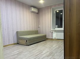 1-к кв. Волгоградская область, Волгоград ул. Кирова, 107Б (37.5 м²) - Кирова (ГСК N 740 тер.). Волгоград - фото 1