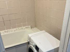 1-к кв. Волгоградская область, Волгоград ул. Кирова, 107Б (37.5 м²) - Кирова (ГСК N 740 тер.). Волгоград - фото 3
