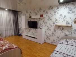 2-к кв. Мурманская область, Кировск ул. 50 лет Октября, 13 (49.0 м²) - . Кировск - фото 2