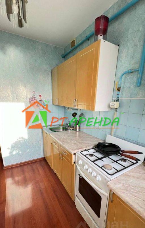 Омск. 1-к кв. Омская область, Омск наб. Иртышская, 12 (42.0 м²), , д. 12 - фото 4