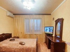 2-к кв. Саратовская область, Энгельс ул. Тельмана, 144 (70.0 м²) - Тельмана. Энгельс - фото 1