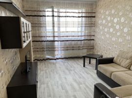 1-к кв. Орловская область, Ливны ул. Дружбы Народов, 159 (40.0 м²) - Дружбы Народов. Ливны - фото 1