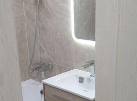 2-к кв. Мурманская область, Мурманск ул. Коминтерна, 9/1 (55.0 м²) - . Мурманск - фото 4