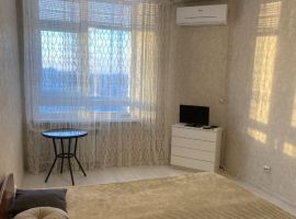 1-к кв. Оренбургская область, Оренбург ул. Чкалова, 53/3 (45.0 м²) - 9-я просека Санаторий имени Чкалова. Оренбург - фото 1