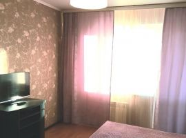 1-к кв. Омская область, Омск просп. Комарова, 5 (40.0 м²) - . Омск - фото 1