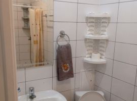 2-к кв. Ростовская область, Новочеркасск ул. Урицкого, 12Б (40.0 м²) - Урицкого. Новочеркасск - фото 5
