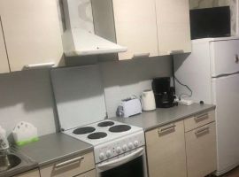 3-к кв. Мурманская область, Кировск Олимпийская ул., 20 (65.0 м²) - Олимпийская. Кировск - фото 1
