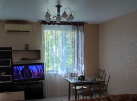 2-к кв. Ростовская область, Новочеркасск Платовский просп., 210 (50.0 м²) - . Новочеркасск - фото 1