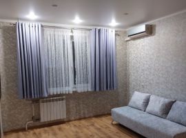 2-к кв. Оренбургская область, Оренбург Ялтинская ул., 51/1 (53.0 м²) - Ялтинская. Оренбург - фото 2