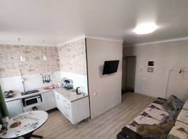 2-к кв. Омская область, Омск ул. Циолковского, 6 (42.0 м²) - Циолковского. Омск - фото 1