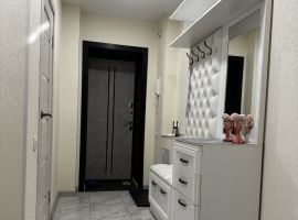 1-к кв. Омская область, Омск ул. 70 лет Октября, 15 (47.6 м²) - . Омск - фото 3