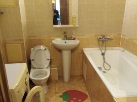 1-к кв. Ростовская область, Ростов-на-Дону Донская ул., 10 (40.0 м²) - Краснодонская (ГСК N 767 тер.). Ростов-на-Дону - фото 1