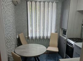 1-к кв. Волгоградская область, Котельниково ул. Ротмистрова, 9 (35.0 м²) - . Котельниково - фото 1