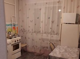 1-к кв. Омская область, Омск ул. Кирова, 8 (33.0 м²) - Кирова (ГСК N 740 тер.). Омск - фото 1