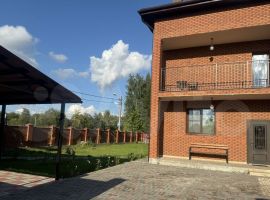 Дом 400 м² на участке 10 сот. - Сельская (СТ Сухая Самарка тер.). Троицк - фото 1