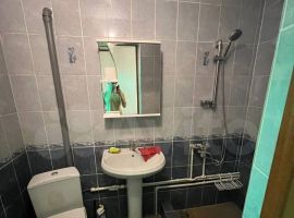 Дом 60 м² на участке 8 сот. - Юбилейная. Соль-Илецк - фото 1